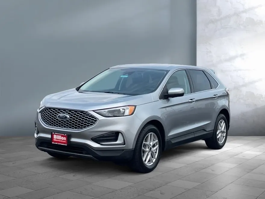 2024 Ford Edge SEL photo 1