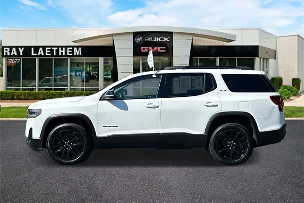 2022 Gmc Acadia SLE photo 1