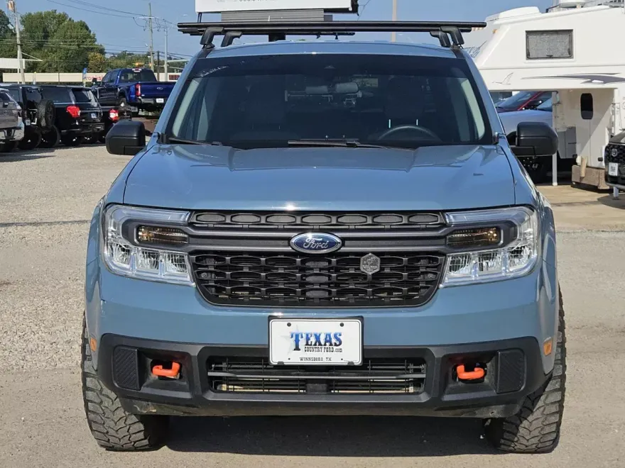 2022 Ford Maverick XLT photo 1