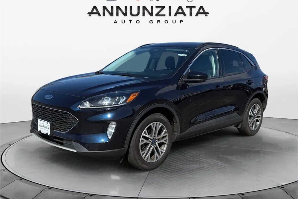 2021 Ford Escape SEL photo 1