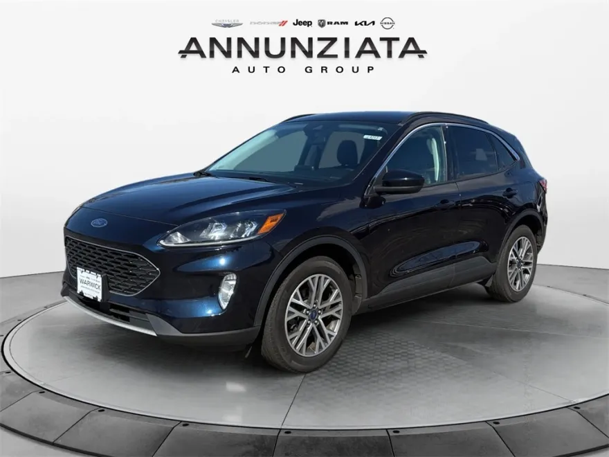 2021 Ford Escape SEL photo 1