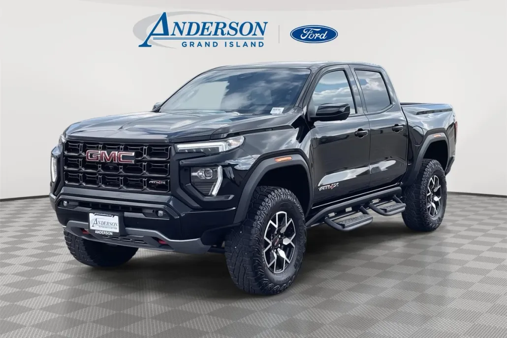 2024 Gmc Canyon AT4X photo 1