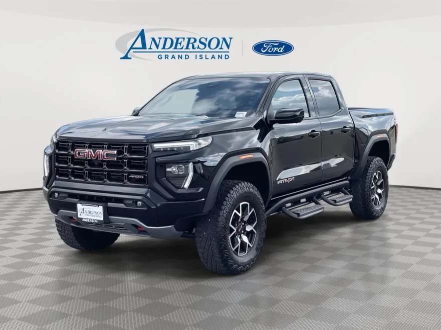 2024 Gmc Canyon AT4X photo 1
