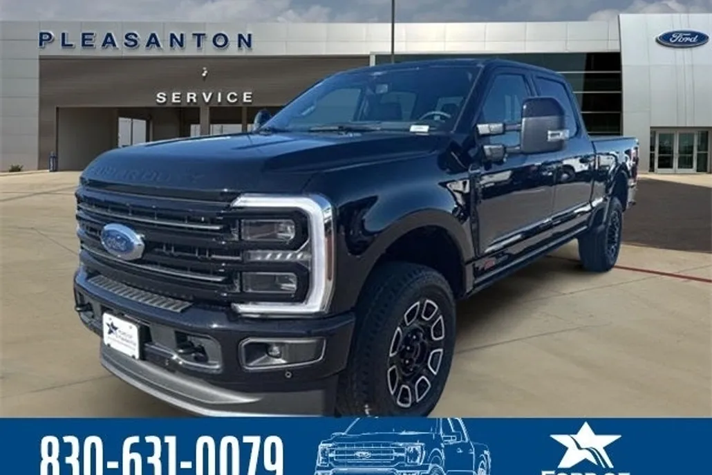 2025 Ford F-250 Platinum photo 1