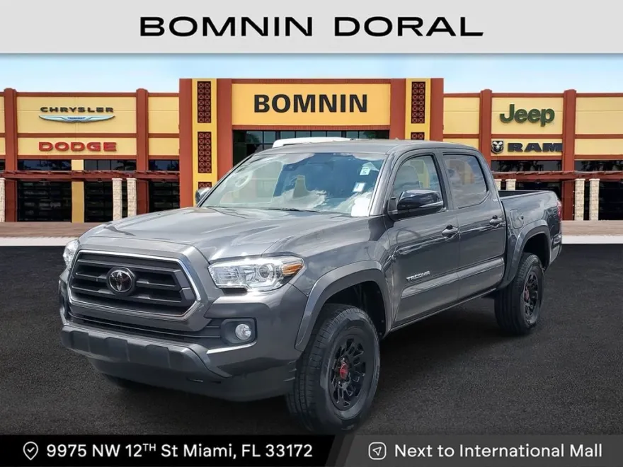 2022 Toyota Tacoma SR5 V6 photo 1