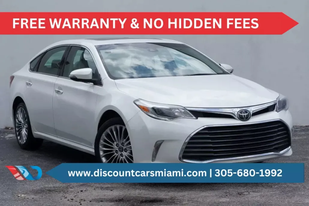2016 Toyota Avalon XLE photo 1