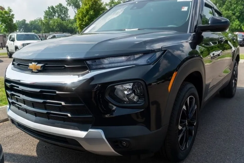 2021 Chevrolet Trailblazer LT photo 1