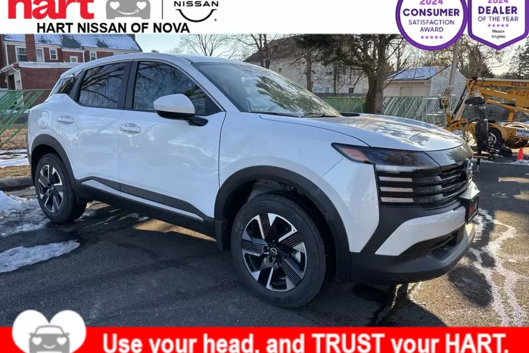 2025 Nissan Kicks SV photo 1