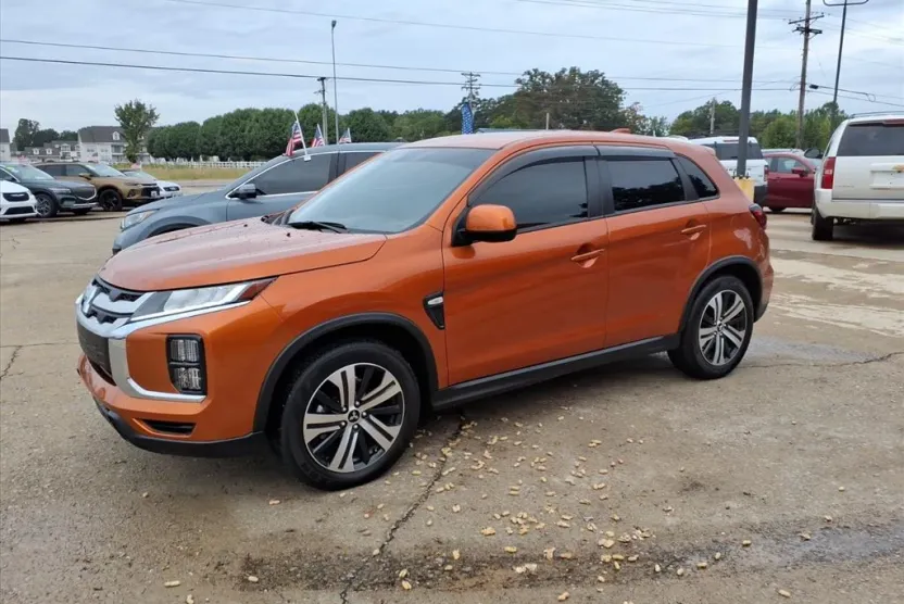 2024 Mitsubishi Outlander Sport S photo 1