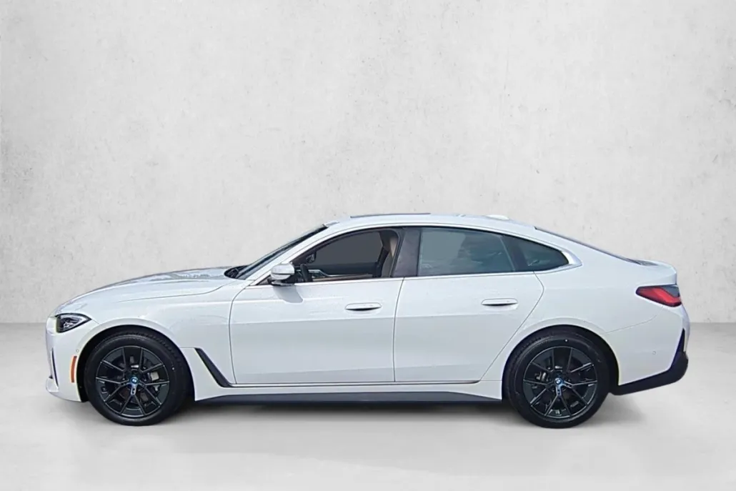 2024 Bmw i4 eDrive35 photo 1