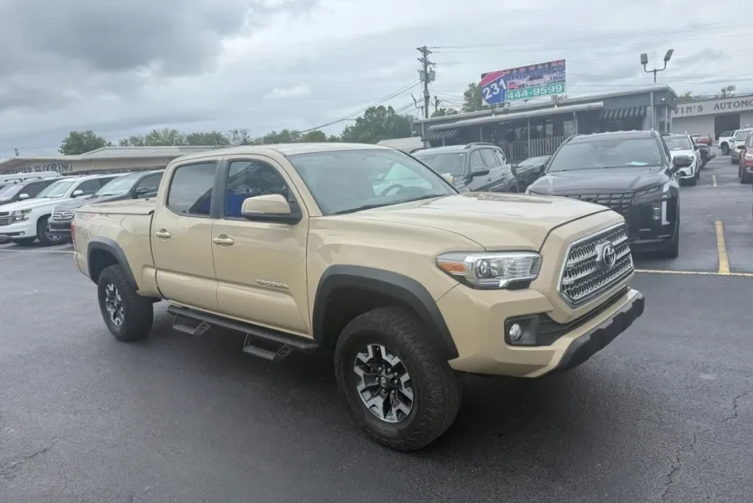 2016 Toyota Tacoma TRD Double Cab 4x4 V6 photo 1