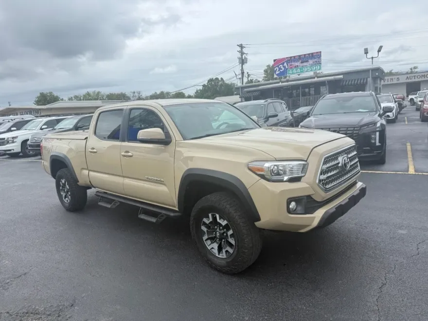 2016 Toyota Tacoma TRD Double Cab 4x4 V6 photo 1