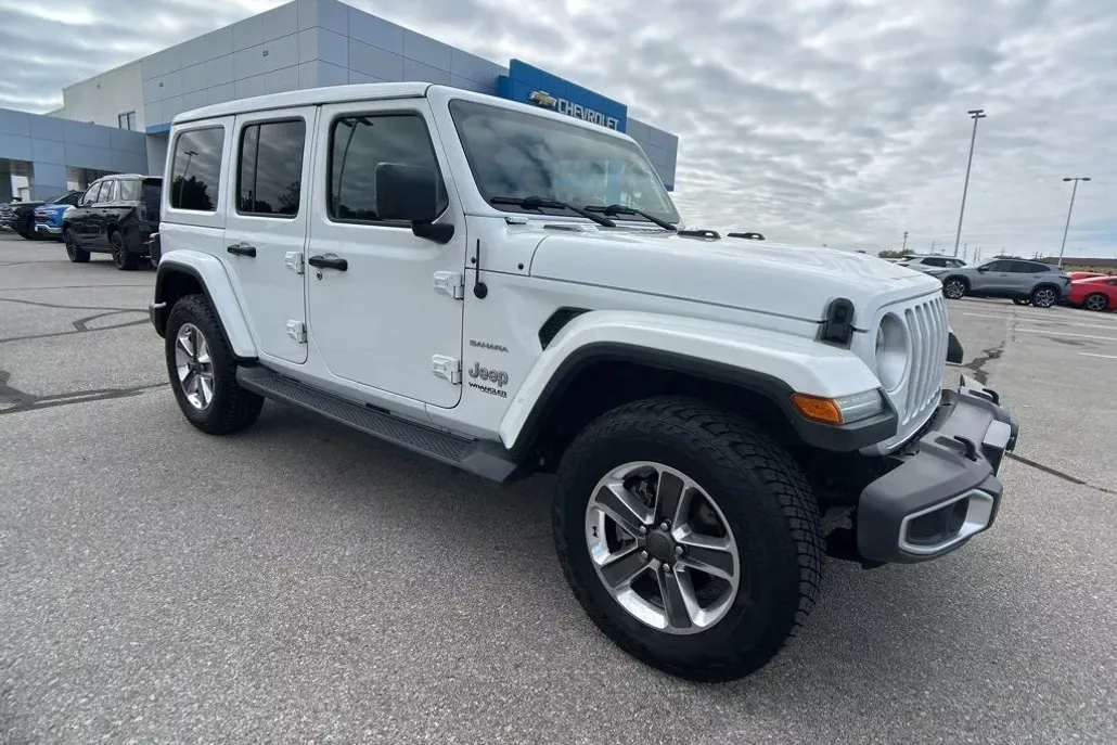 2020 Jeep Wrangler Unlimited Sahara photo 1