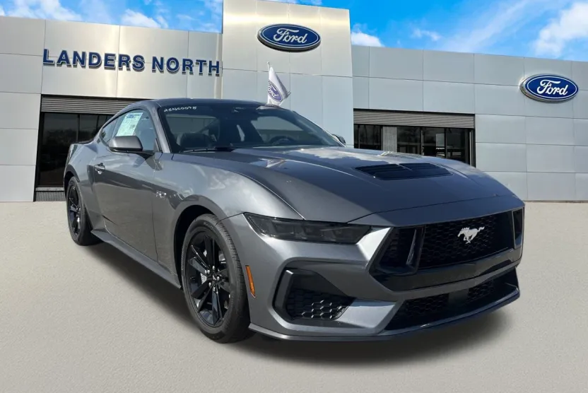 2025 Ford Mustang GT photo 1