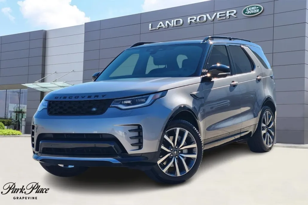2024 Land Rover Discovery SE photo 1