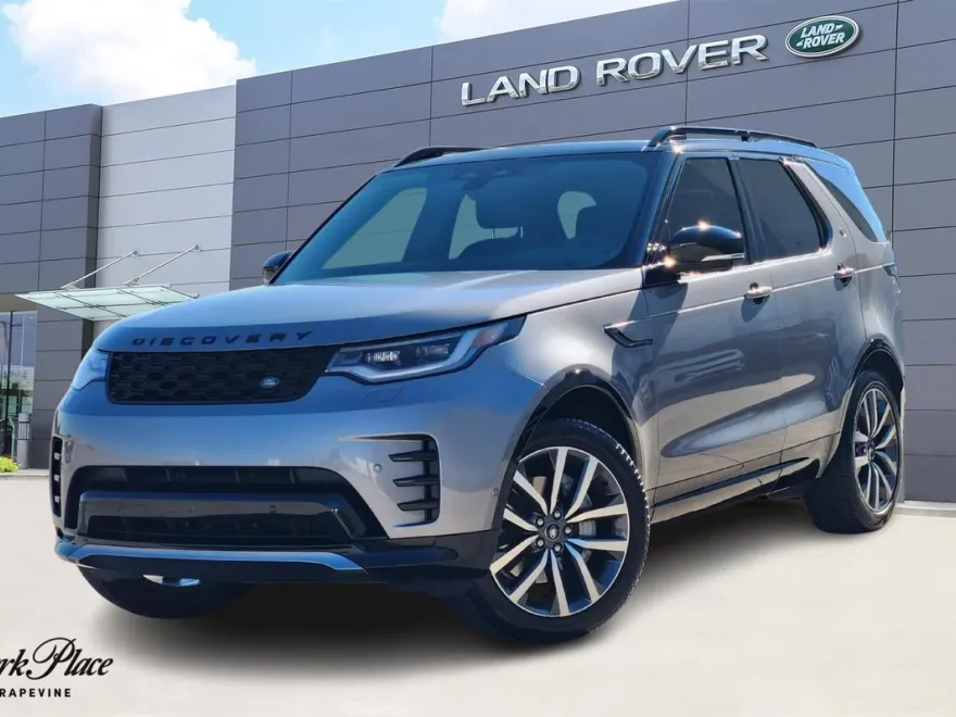 2024 Land Rover Discovery SE photo 1