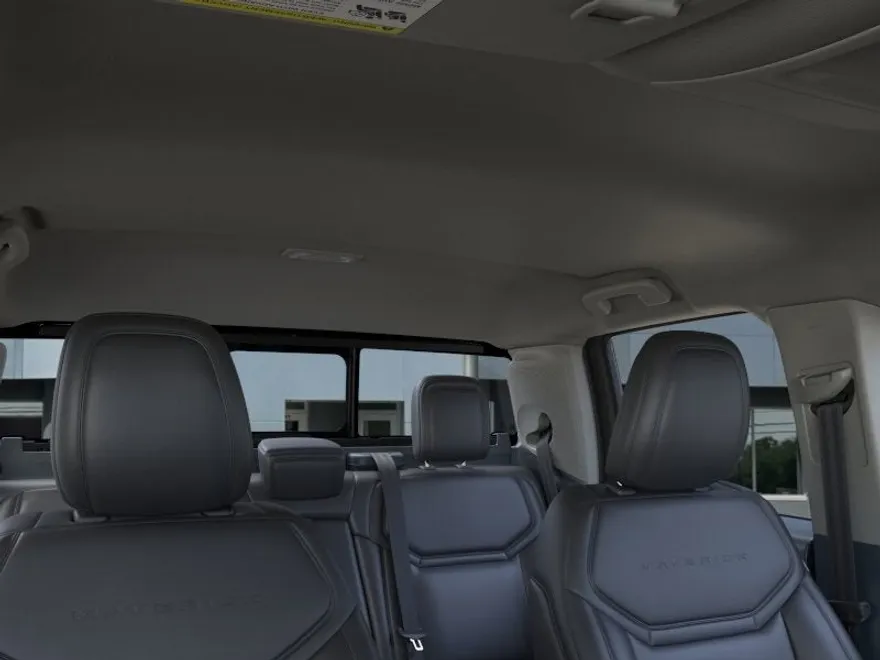 2025 Ford Maverick Lariat photo 1