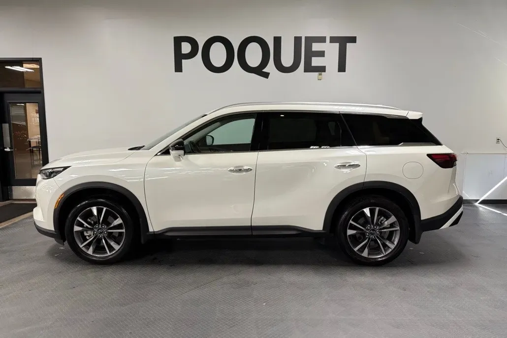 2024 Infiniti QX60 Luxe photo 1