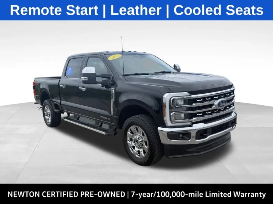 2025 Ford F-250 Lariat photo 1
