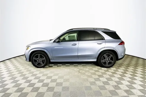 2026 Mercedes Benz GLE 450 4MATIC photo 3