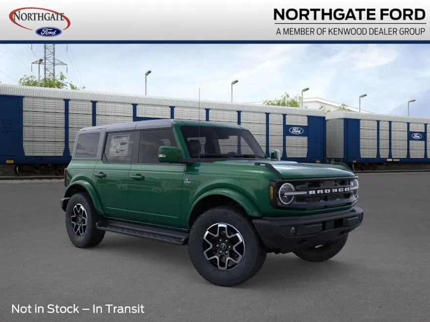 2025 Ford Bronco Outer Banks photo 1