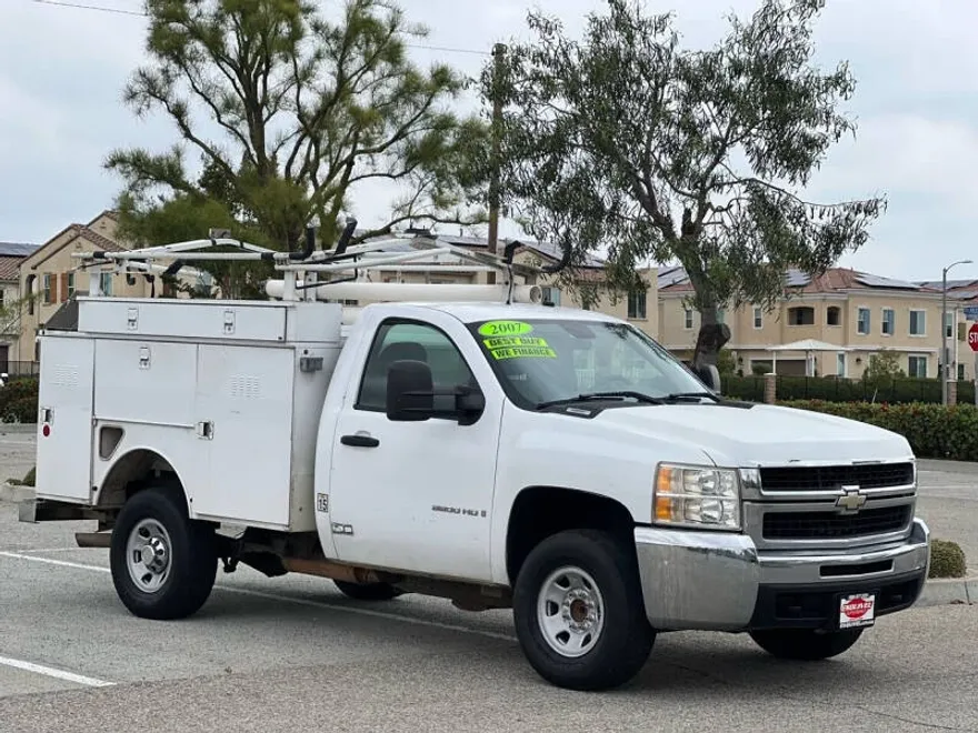 2007 Chevrolet Silverado 3500HD Work Truck photo 1