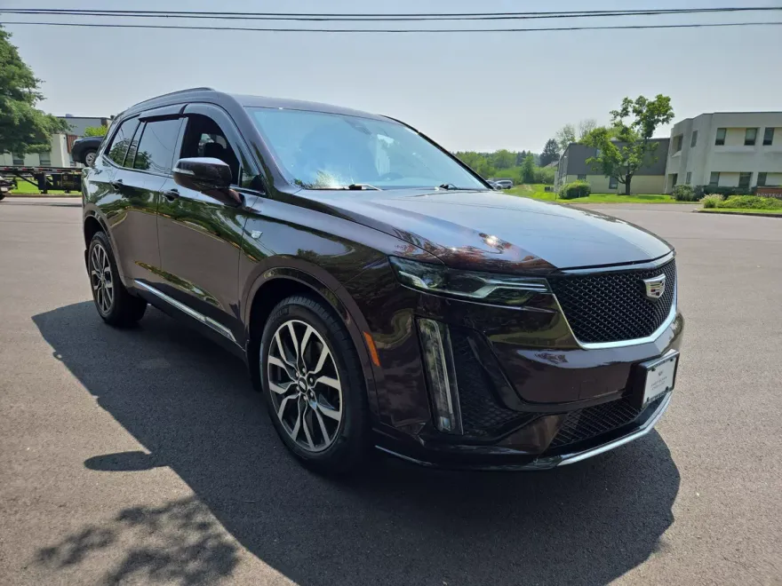 2021 Cadillac XT6 Sport photo 1