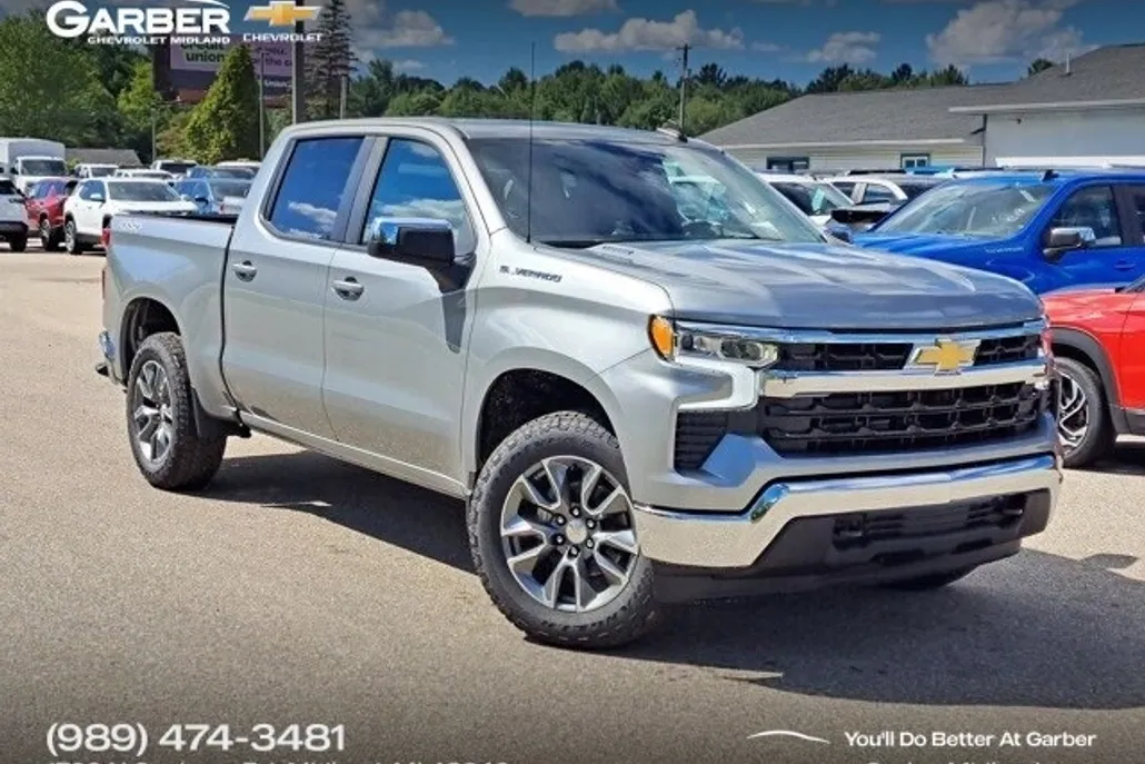 2026 Chevrolet Silverado 1500 LT photo 1