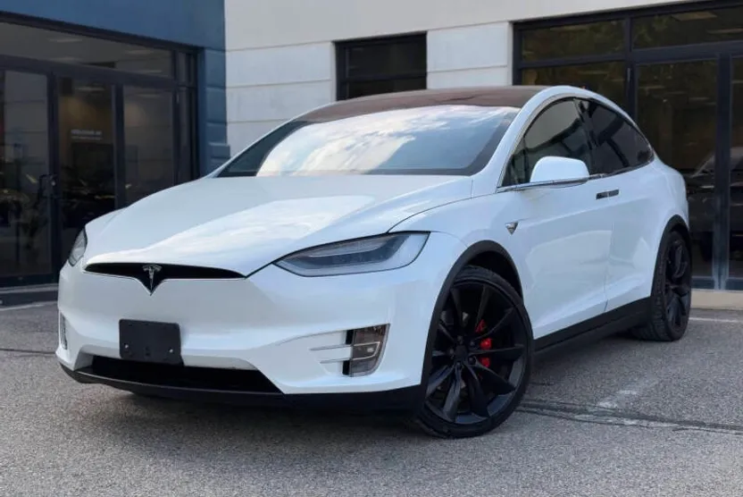 2020 Tesla Model X Performance photo 1