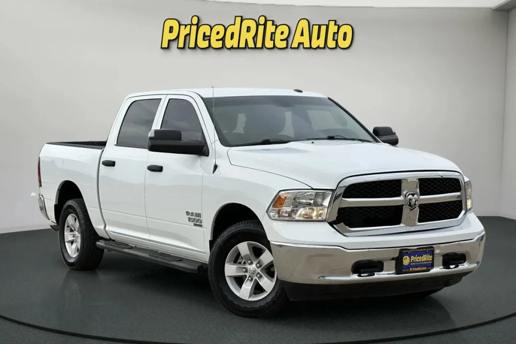 2022 Ram 1500 Classic Tradesman photo 1