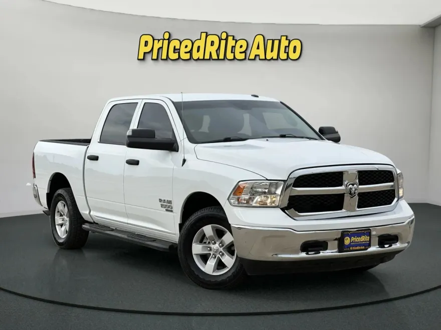 2022 Ram 1500 Classic Tradesman photo 1