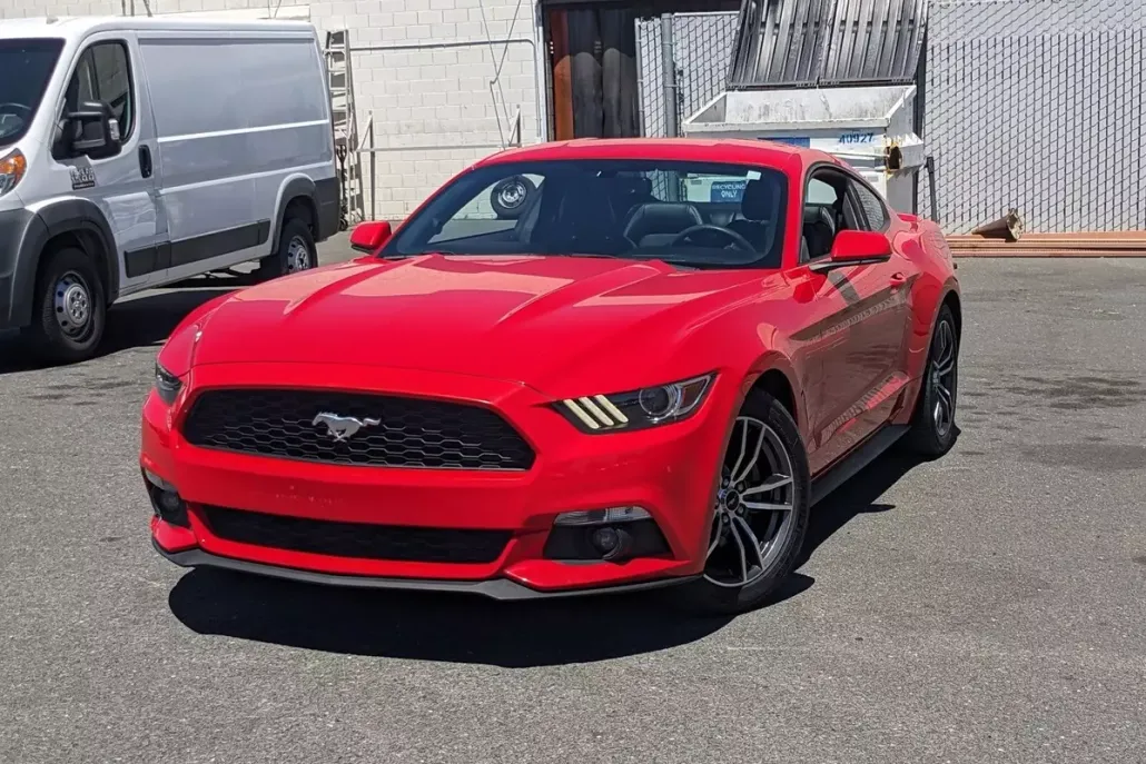 2017 Ford Mustang EcoBoost Premium photo 1
