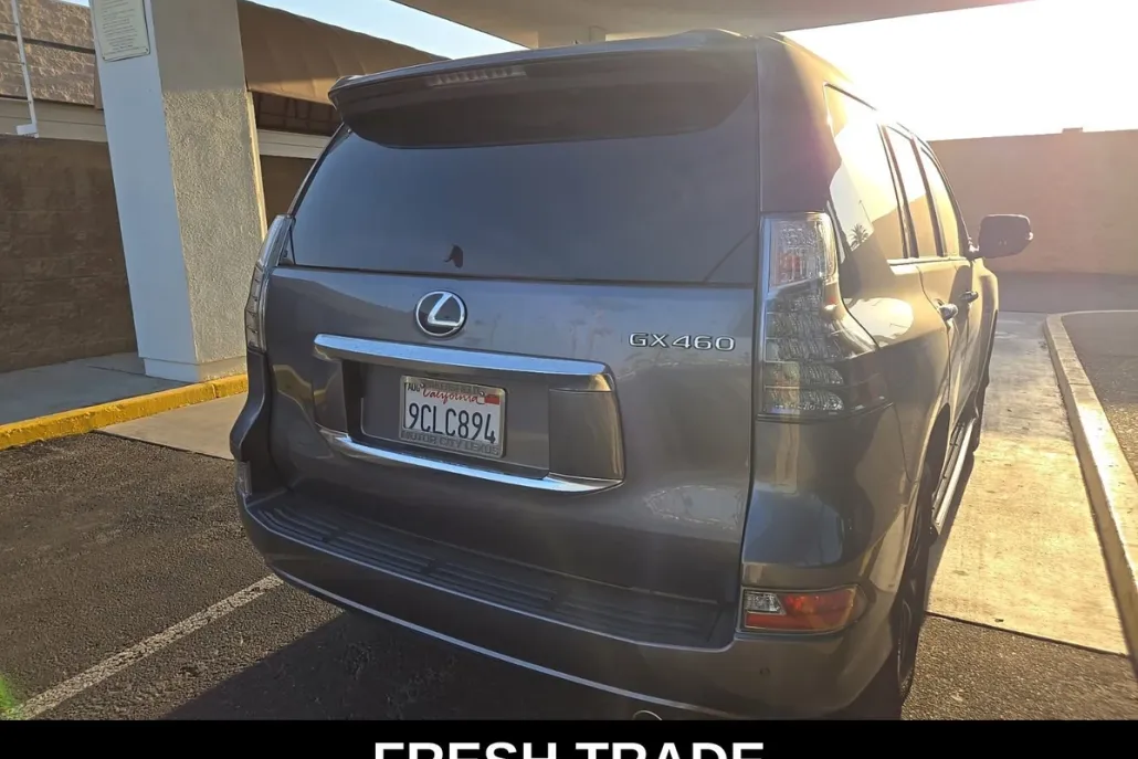 2022 Lexus GX 460 Premium photo 1