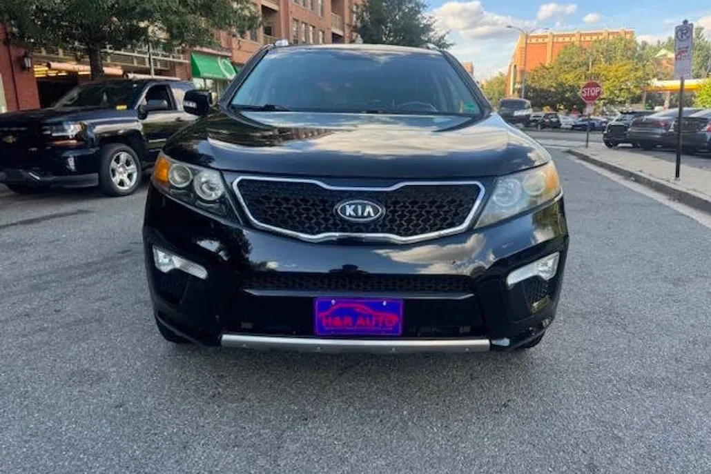 2012 Kia Sorento SX photo 1