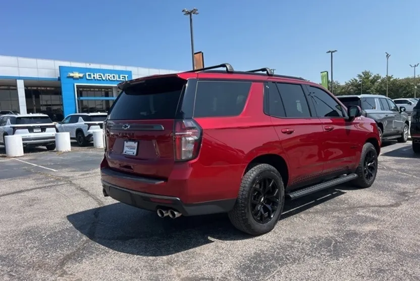 2022 Chevrolet Tahoe Z71 photo 1