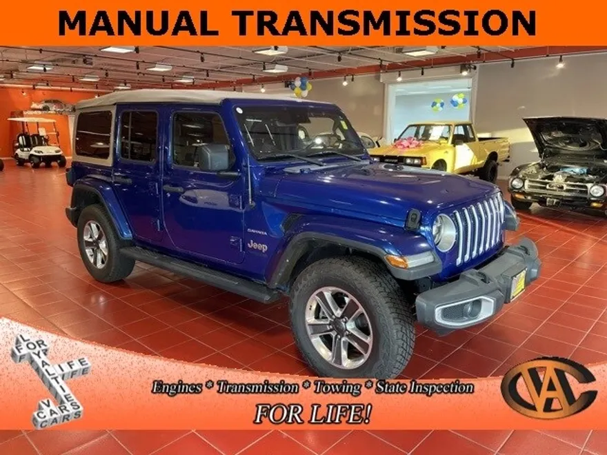 2020 Jeep Wrangler Unlimited Sahara photo 1
