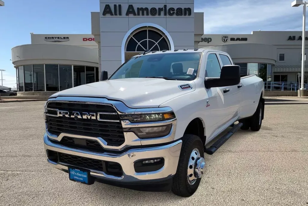 2026 Ram 3500 Tradesman photo 1