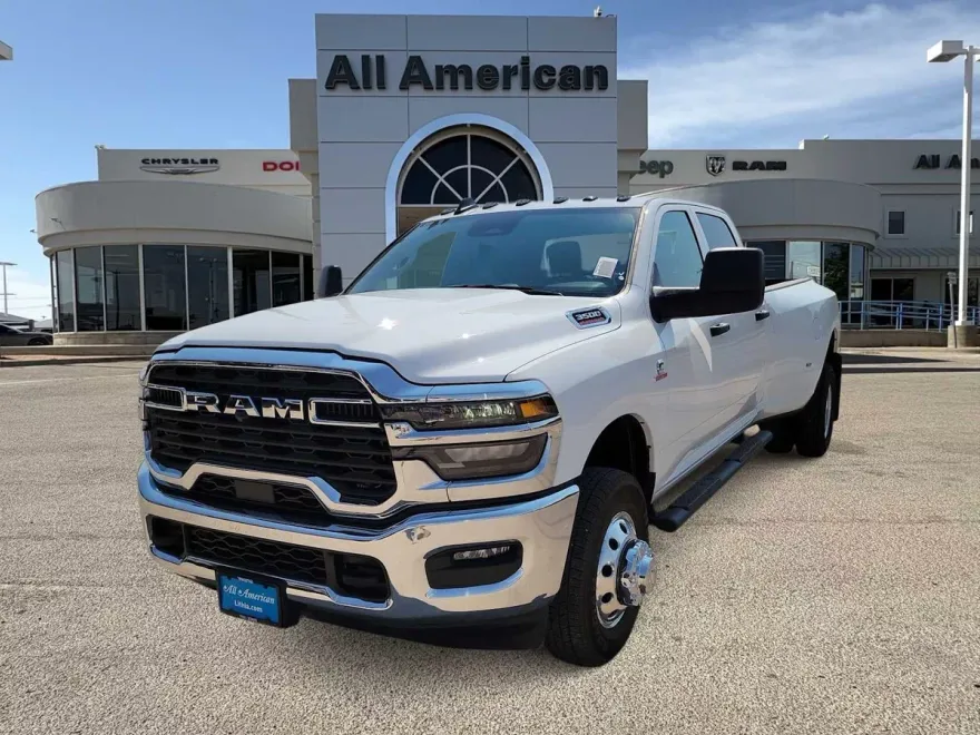 2026 Ram 3500 Tradesman photo 1