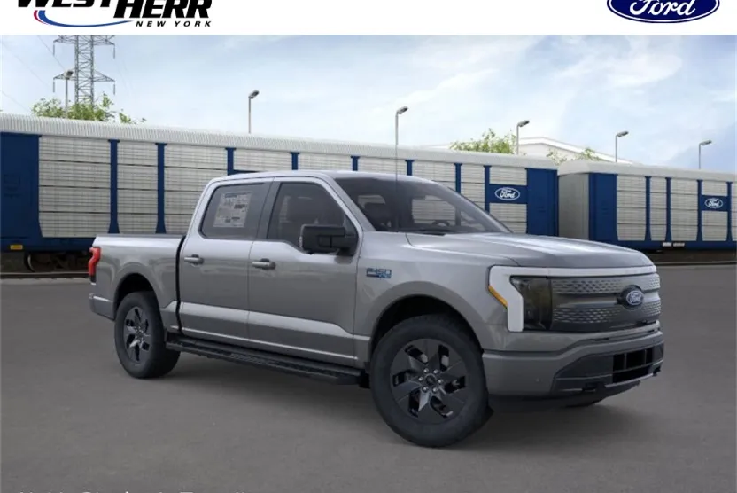 2025 Ford F-150 Lightning photo 1