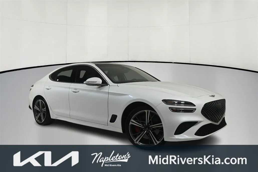 2024 Genesis G70 3.3T Sport Advanced photo 1