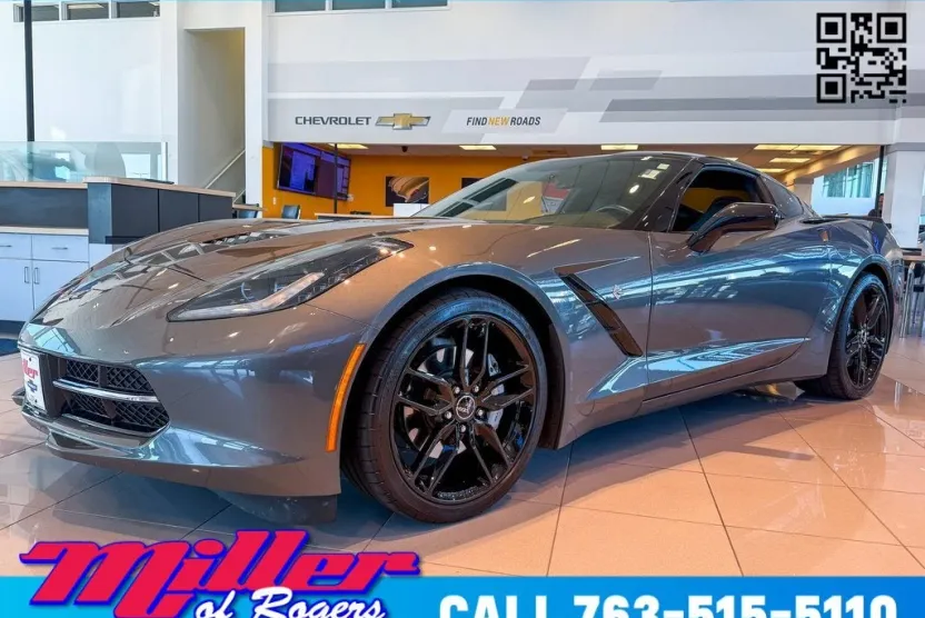 2015 Chevrolet Corvette Stingray 2LT photo 1