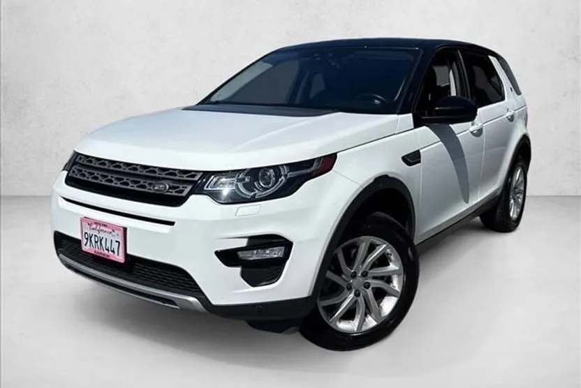 2017 Land Rover Discovery Sport HSE photo 1