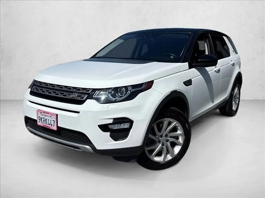 2017 Land Rover Discovery Sport HSE photo 1