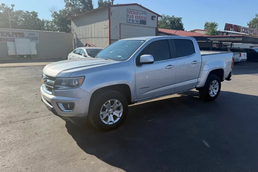 2016 Chevrolet Colorado LT photo 1