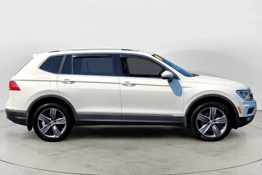 2021 Volkswagen Tiguan SEL Sport photo 1