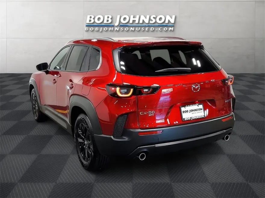2025 Mazda CX-50 2.5 Select photo 3