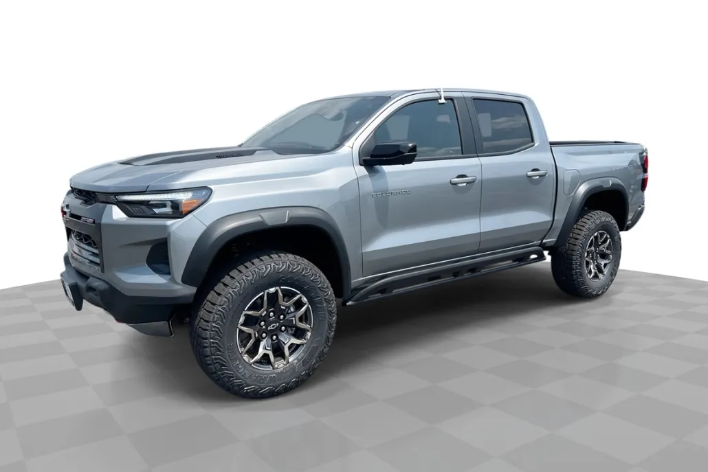 2026 Chevrolet Colorado ZR2 photo 1