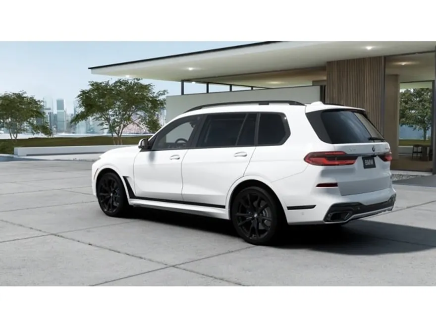 2026 Bmw X5 M photo 1