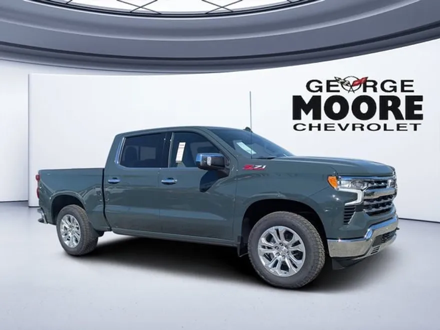 2025 Chevrolet Silverado 1500 LTZ photo 1