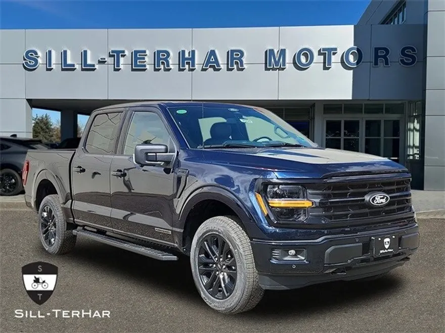 2025 Ford F-150 XLT photo 1
